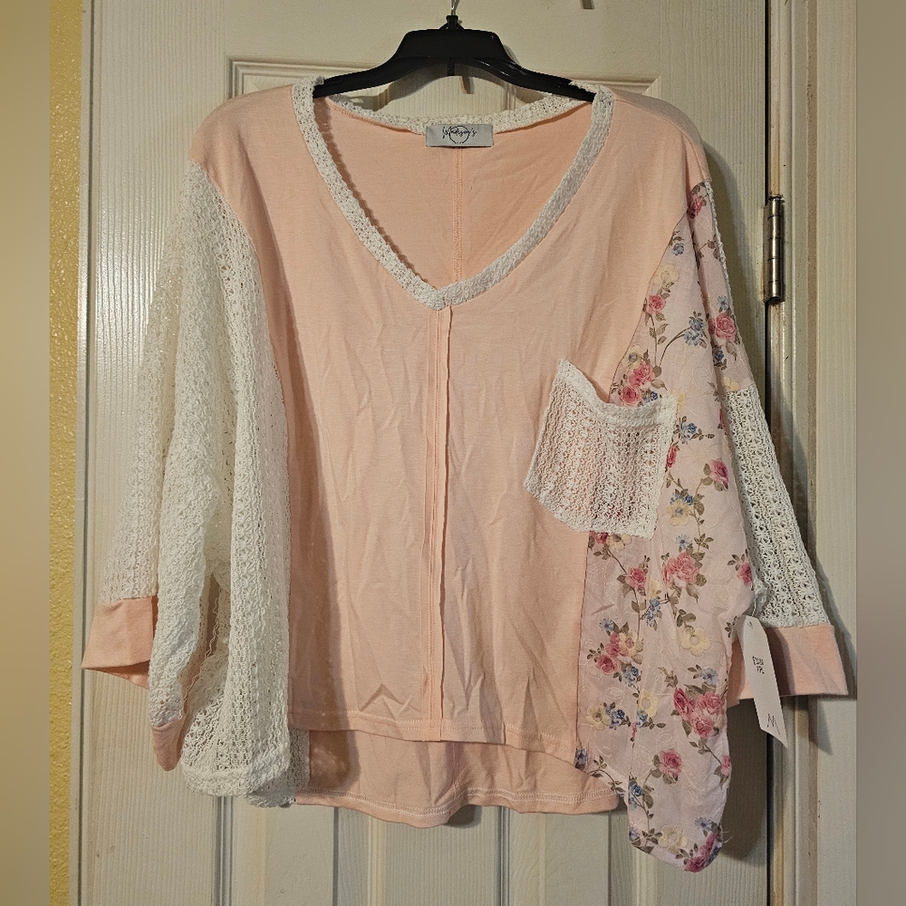 Koi Women's Blush and Cream Floral Blouse